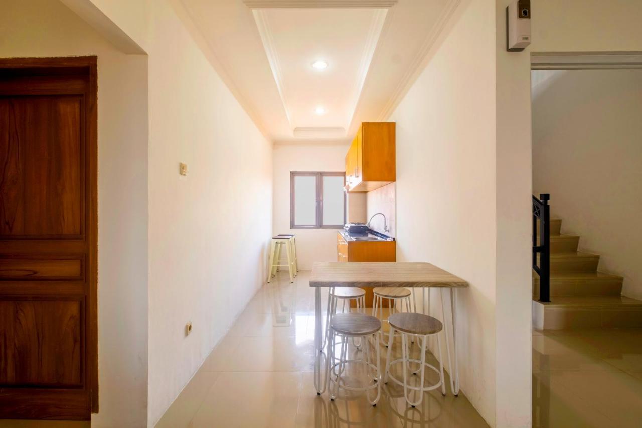 Reddoorz Near Exit Toll Moh. Toha Hotel Bandung Ngoại thất bức ảnh